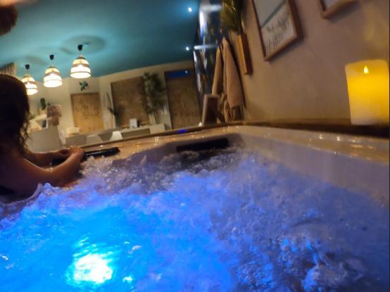 Les Spas De La Mer, Appart&spa Aloha, 100m De La Plage, Plein Coeur Du Grau Apartment Le Grau-du-Roi